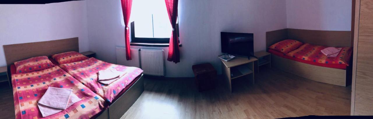 Penzion Pramen Liptovske Sliace Extérieur photo