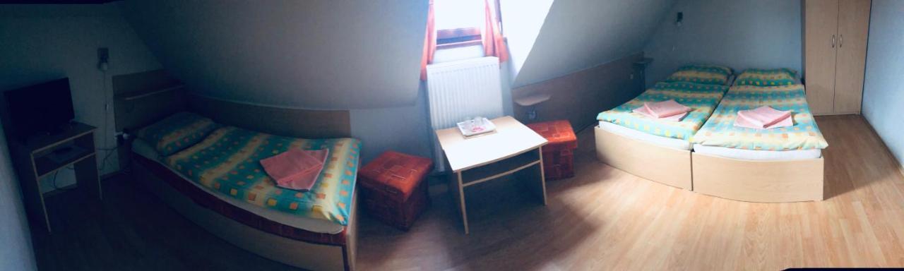 Penzion Pramen Liptovske Sliace Extérieur photo